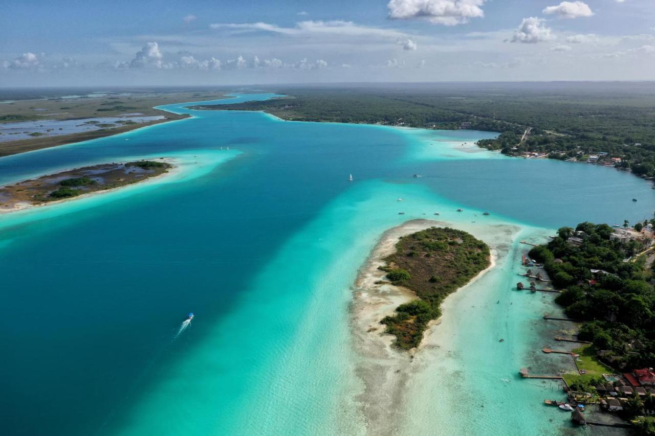 Tortuga Bacalar Bed & Breakfast Exterior photo