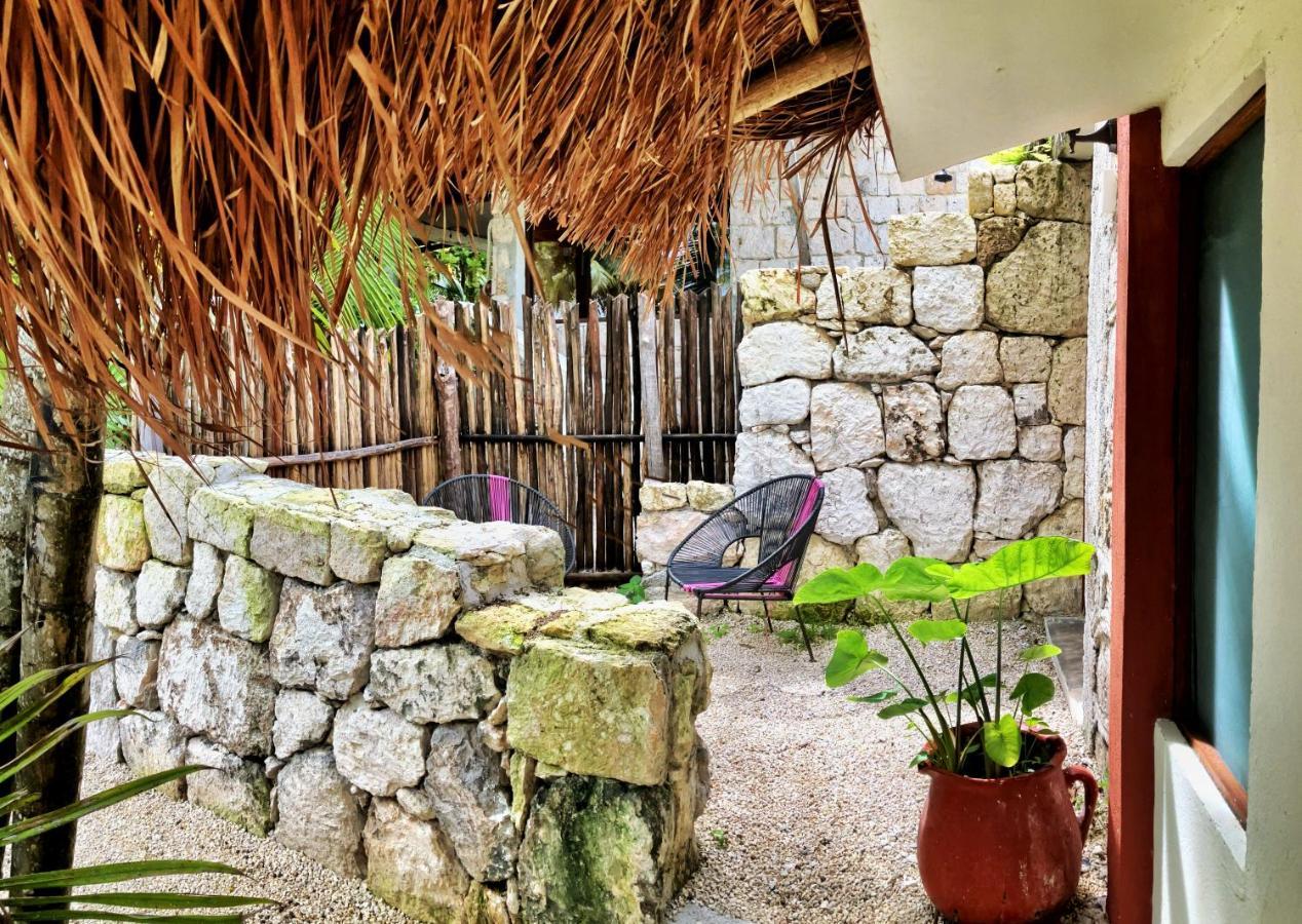 Tortuga Bacalar Bed & Breakfast Exterior photo