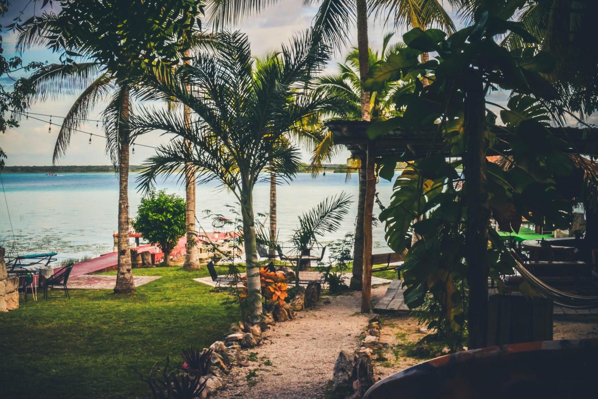 Tortuga Bacalar Bed & Breakfast Exterior photo