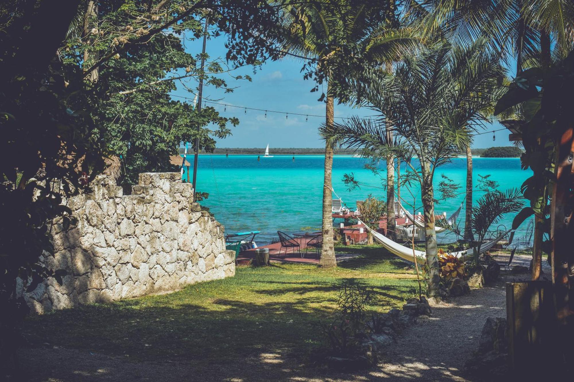 Tortuga Bacalar Bed & Breakfast Exterior photo